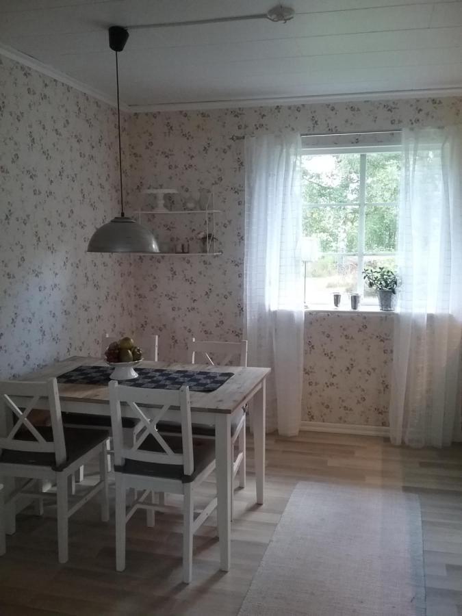 Bjoerkslingan Βίλα Vimmerby Εξωτερικό φωτογραφία